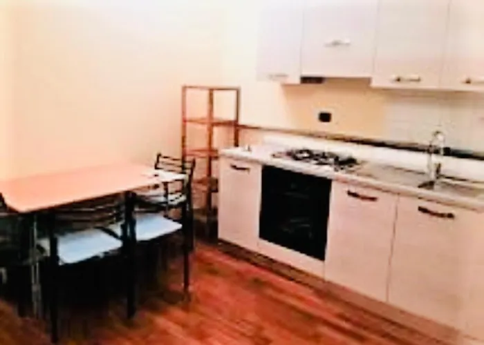 Bilocale Zona Centro Daire *