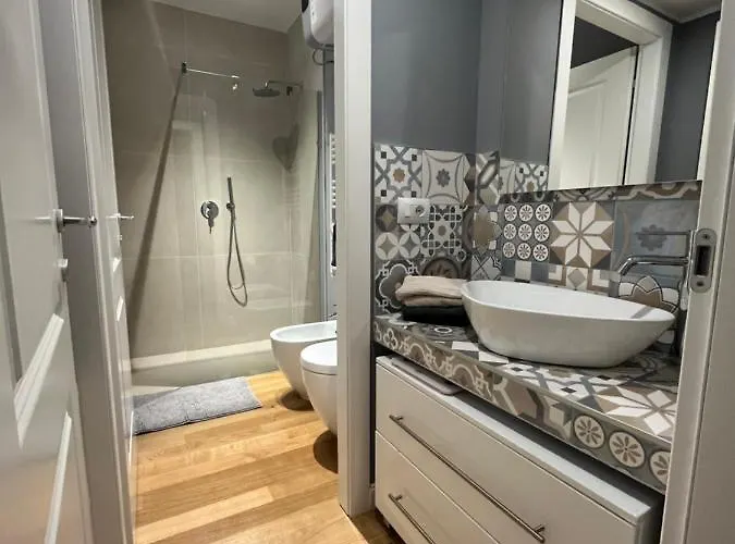 The Small White House In Apartmán