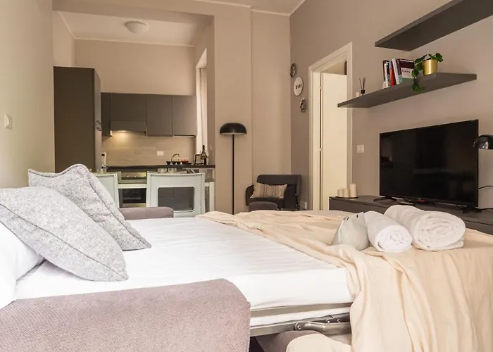 Apartman The Rent - With Balcony In Downtown Milánó