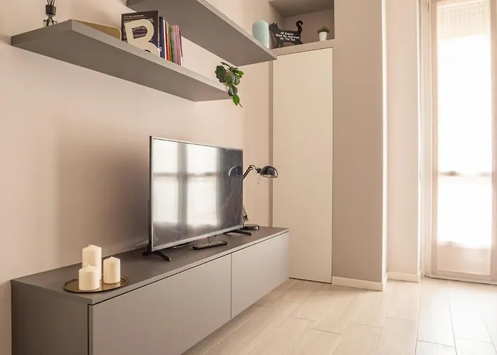Apartman The Rent - With Balcony In Downtown Milánó