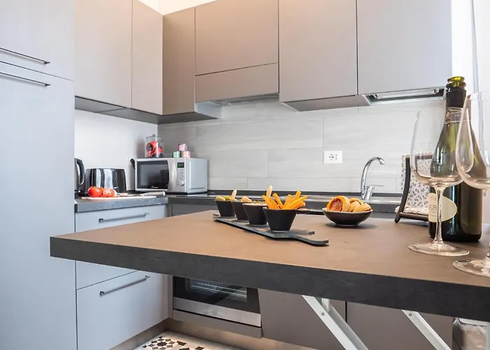 Apartman The Rent - With Balcony In Downtown *