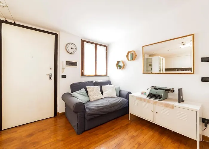 Porta Genova Balcony Apartmán *