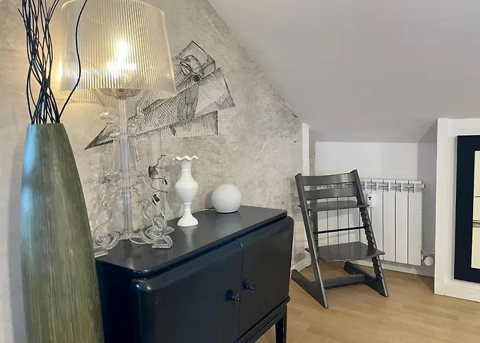 Mansarda A San Siro 公寓 *