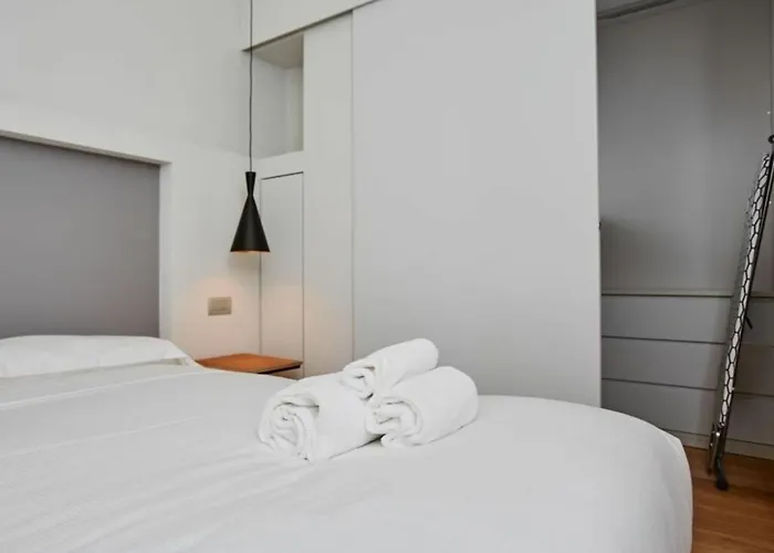 Palazzo Beltrade By Halldis * 米兰