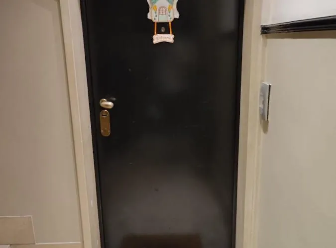 Lovely Piatti Duomo Milánó