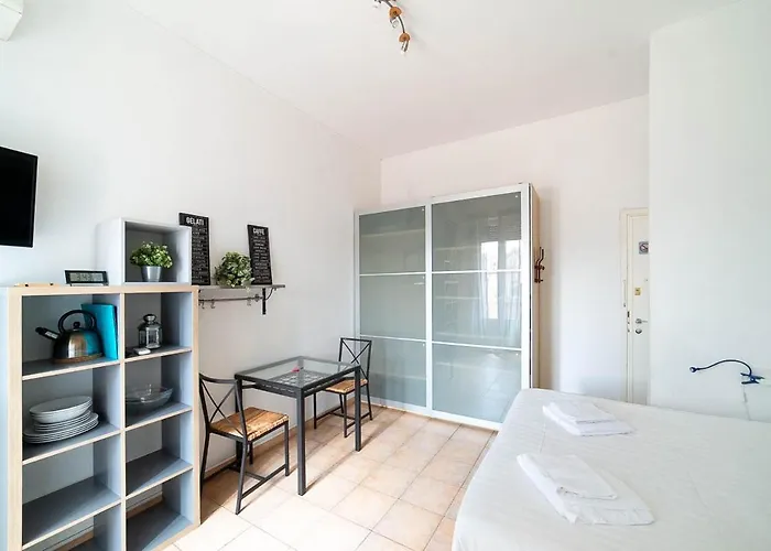 Hbhall Residenze Darsena *