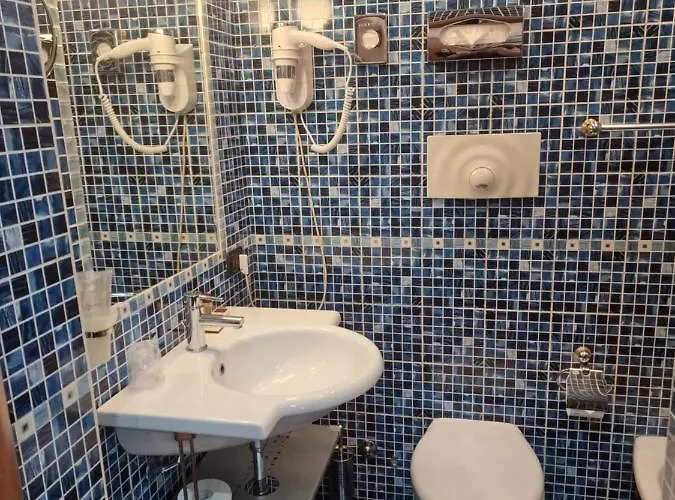 New Marghera בית הארחה