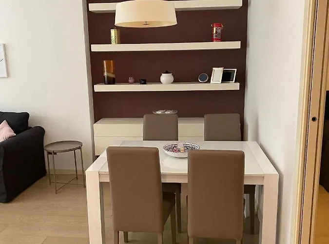 Lovely In The New Porta Nuova Area Appartamento Milano