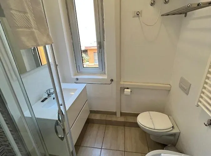 Via Treviso 6 Отель *