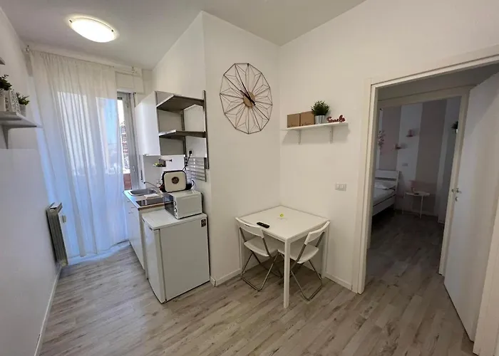 Via Treviso 6 Отель *