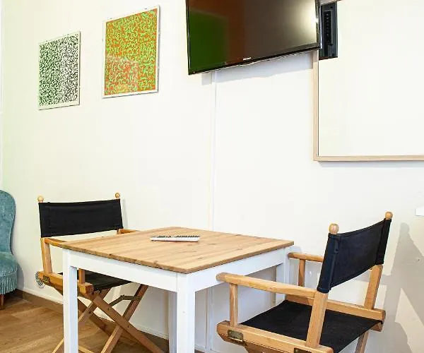 A Due Passi Dal Duomo Milán