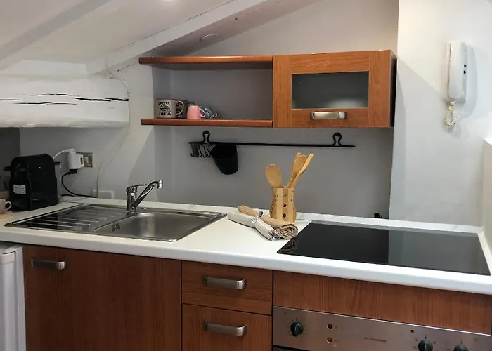 Il Tetto Fiorito Dell'isola *