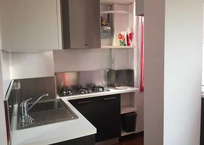 Splendido Bilocale Adiacente Metro M5 - Ca Granda Apartment *