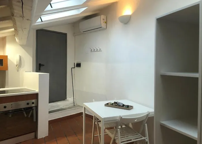 아파트 Il Tetto Fiorito Dell'isola 밀라노