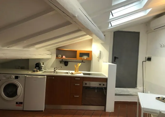 Il Tetto Fiorito Dell'isola * 밀라노