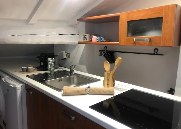 Il Tetto Fiorito Dell'isola 아파트