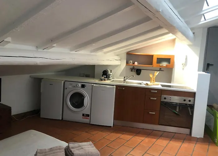 아파트 Il Tetto Fiorito Dell'isola *