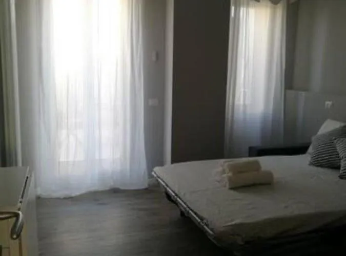 아파트 Con Grande Terrazzo In Via Lomellina - Lome 527 밀라노