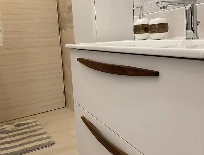 Apartament Shining House In Mediolan