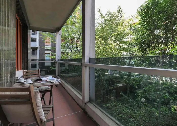 Contempora - Elvezia Park - 1bed, 1bath With Balcony - E15 Apartment *