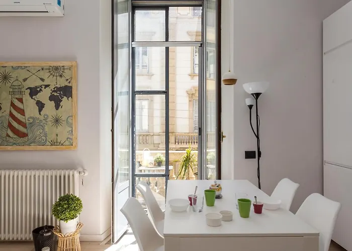 Lovely & Modern In China Town Area - Via Rosmini * Milano