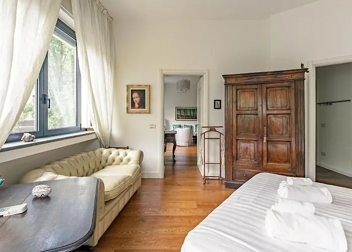 Conca Del Naviglio One Bedroom By Halldis Milano