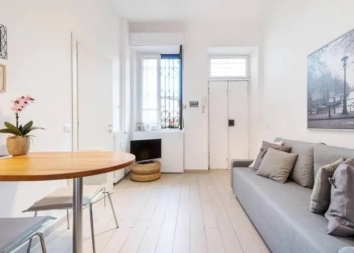 Easylife - - Belinzaghi 6 - Isola *