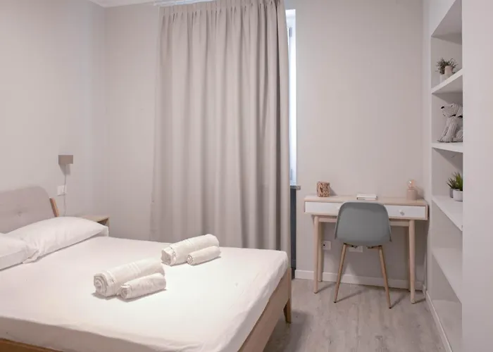 Appartamento Bnbutler - Casati, 2 - Glamour In Tra Shopping E Notturna