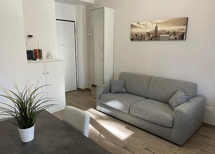 Apartament Housitalia