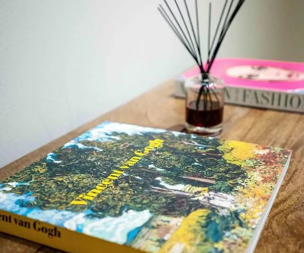 Easylife - - Giulini 5 - Castello Sforzersco *