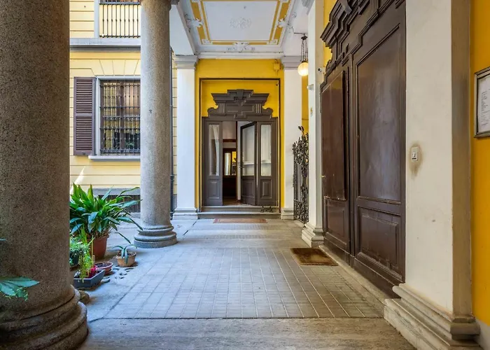 Easylife - - Giulini 5 - Castello Sforzersco Mediolan