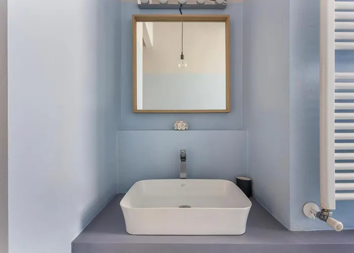 Lovely & Modern In China Town Area - Via Rosmini