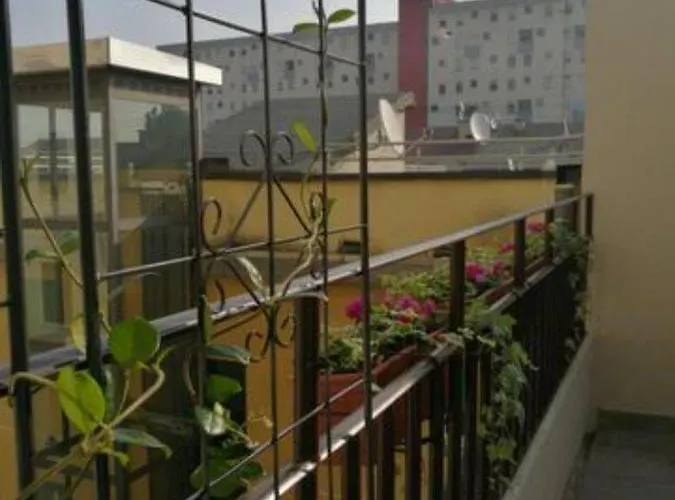 Con Grande Terrazzo In Via Lomellina - Lome 527 Lejlighed Milano