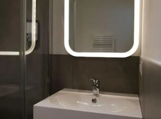 Lejlighed Con Grande Terrazzo In Via Lomellina - Lome 527 Milano