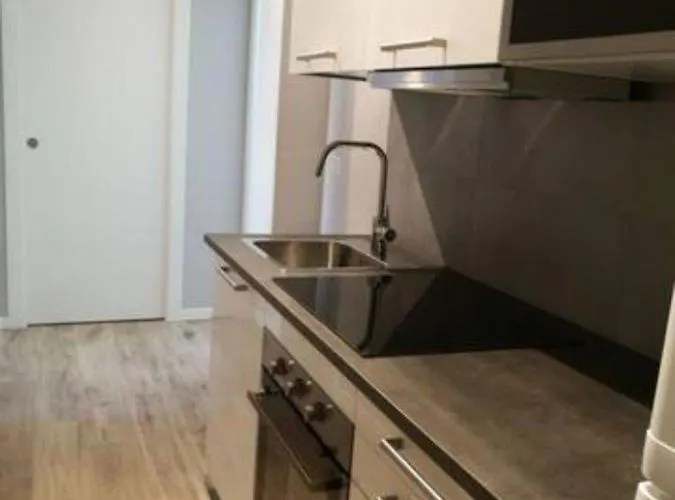 Con Grande Terrazzo In Via Lomellina - Lome 527 Lejlighed