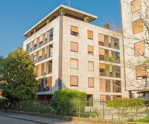 Stylish In 3* Milano