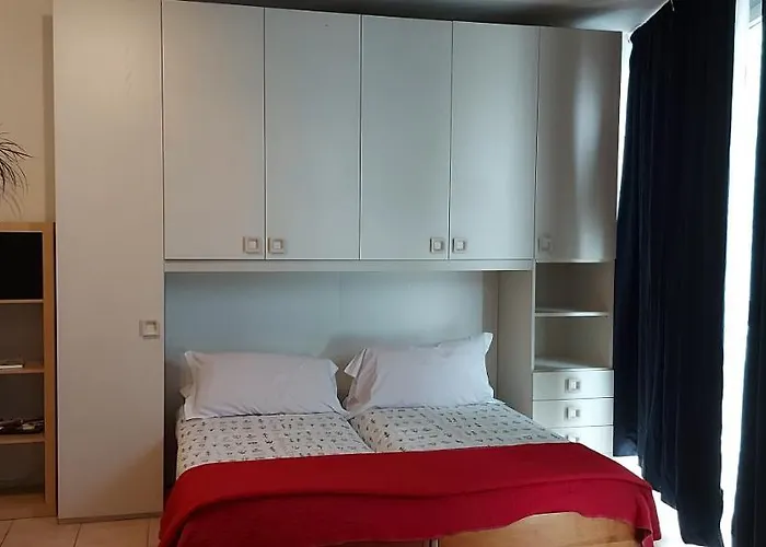 Feel Like In * Mediolan