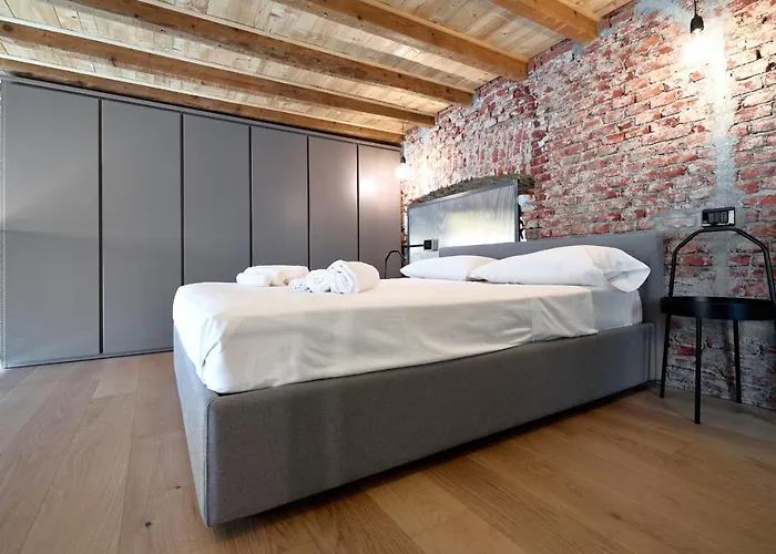 Isola Stylish Loft In Appartamento Milano