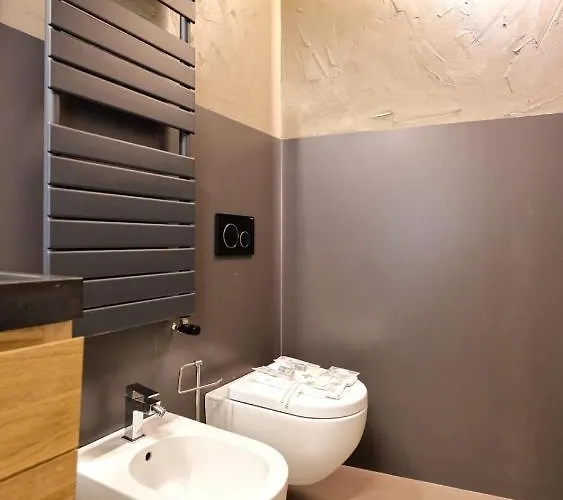 Isola Stylish Loft In アパート ミラノ