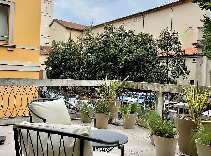 Ca Bela - Moscova * Milano