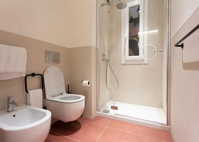 Sant'ambrogio Apartments, Reception H24