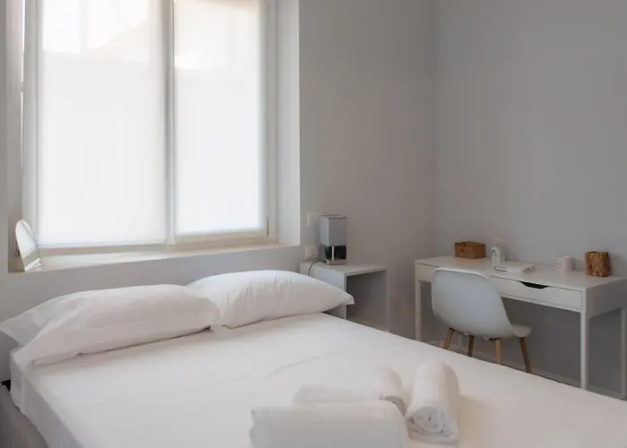 Bnbutler - Pergolesi, 6 - Accogliente E Moderno A Due Passi Da Tutto