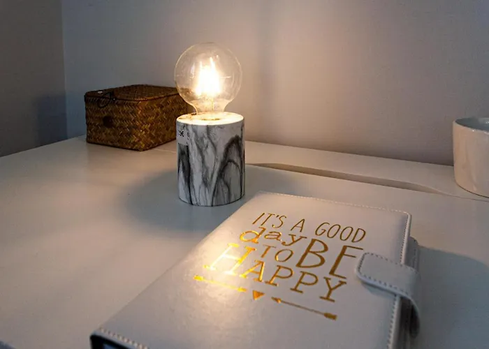 Bnbutler - Pergolesi, 6 - Accogliente E Moderno A Due Passi Da Tutto Appartement