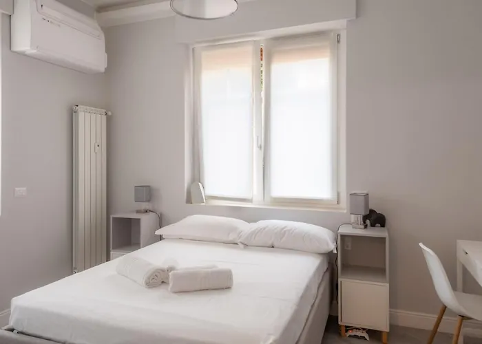 Bnbutler - Pergolesi, 6 - Accogliente E Moderno A Due Passi Da Tutto *