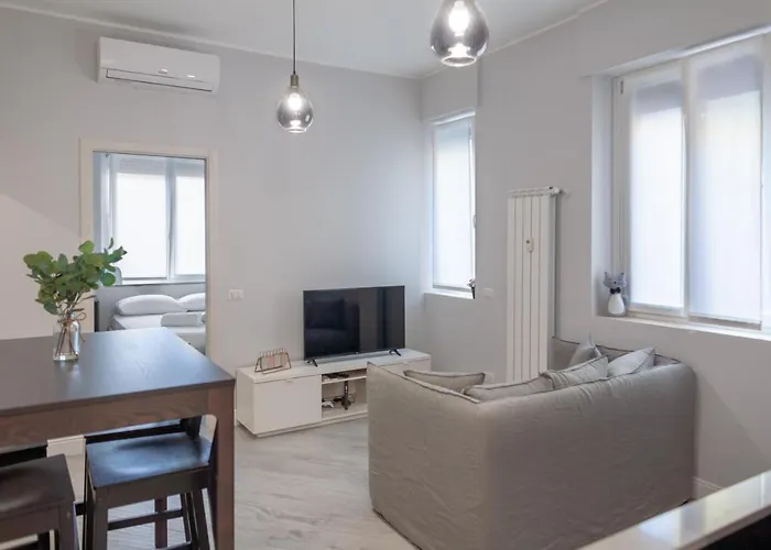 Bnbutler - Pergolesi, 6 - Accogliente E Moderno A Due Passi Da Tutto Milaan