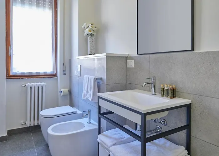 Red Ribbon Penzion Milán