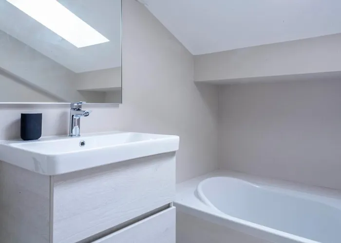 Bnbutler - Casati, 2 - Glamour In Tra Shopping E Notturna Appartamento Milano