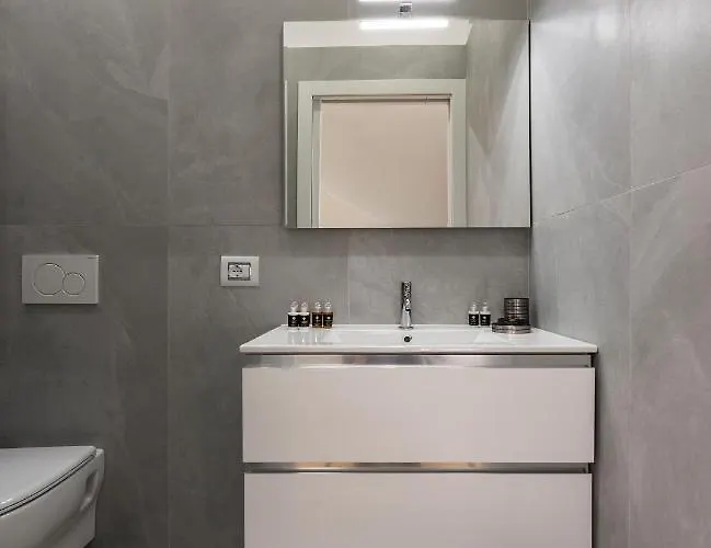 Heart Duomo District Apartament