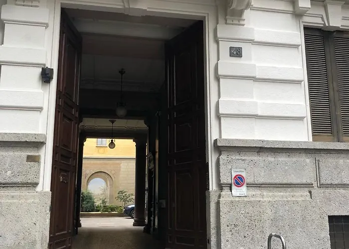 Apartment Sant'ambrogio With Charme