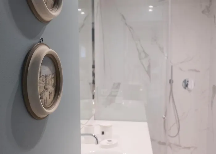 Oreaspiti - Not Only A In Magenta Quarter *